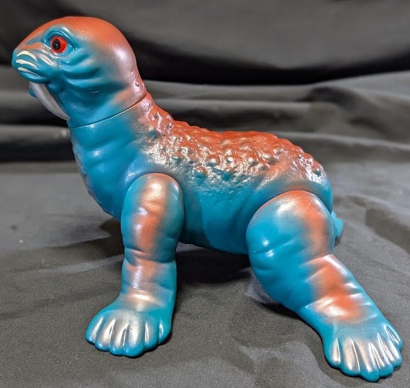 トドラ「ウルトラQ」登場怪獣（Ｍ１号）ソフビフィギュア