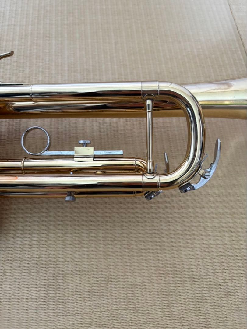 BQKOZFIN トランペット 初心者入門セット Bb調 管楽器 真鍮製 美品