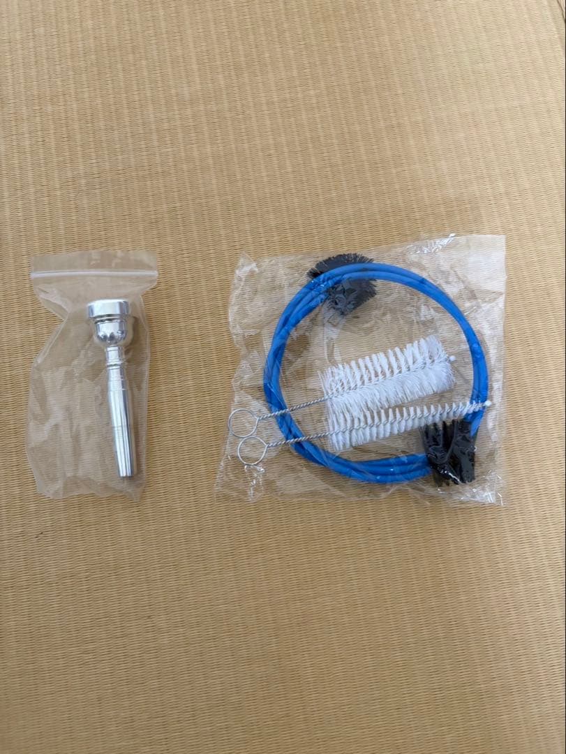 BQKOZFIN トランペット 初心者入門セット Bb調 管楽器 真鍮製 美品