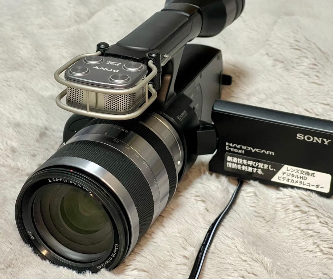【早い者勝ち】SONY NEX-VG10 ＋ SEL18200 高性能レンズ