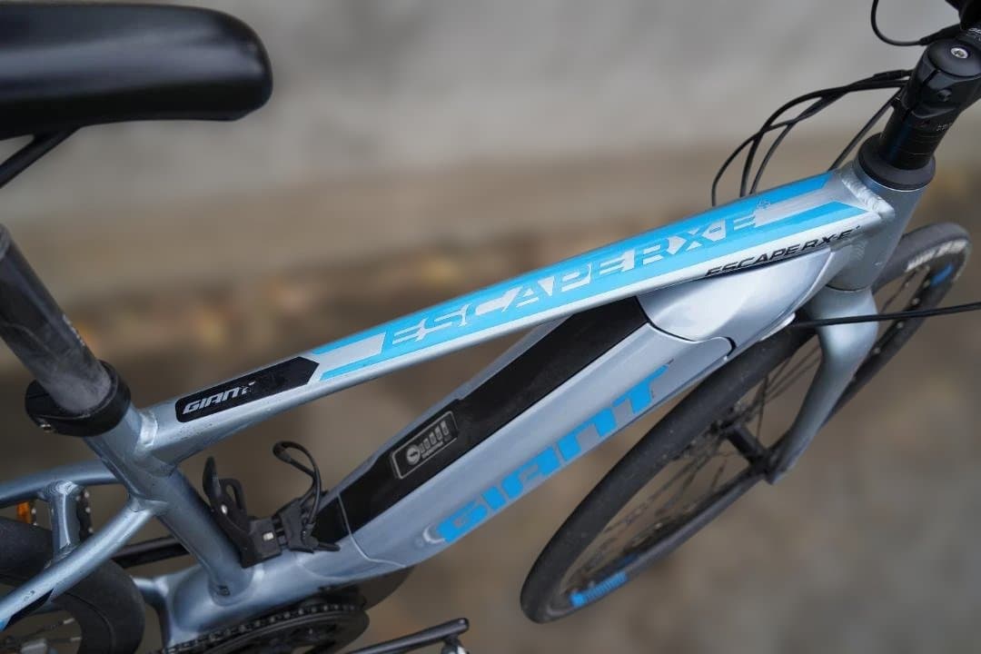 早*る様 300円スタート売切り！ESCAPE RX-E＋ XSサイズ　充電器付