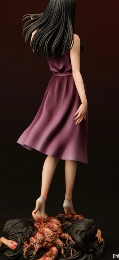 伊藤潤二×藤本圭紀 「富江」 コラボレーション・スタチュー