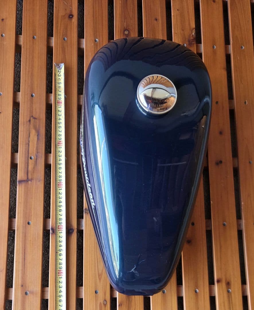 スポーツスター純正タンク