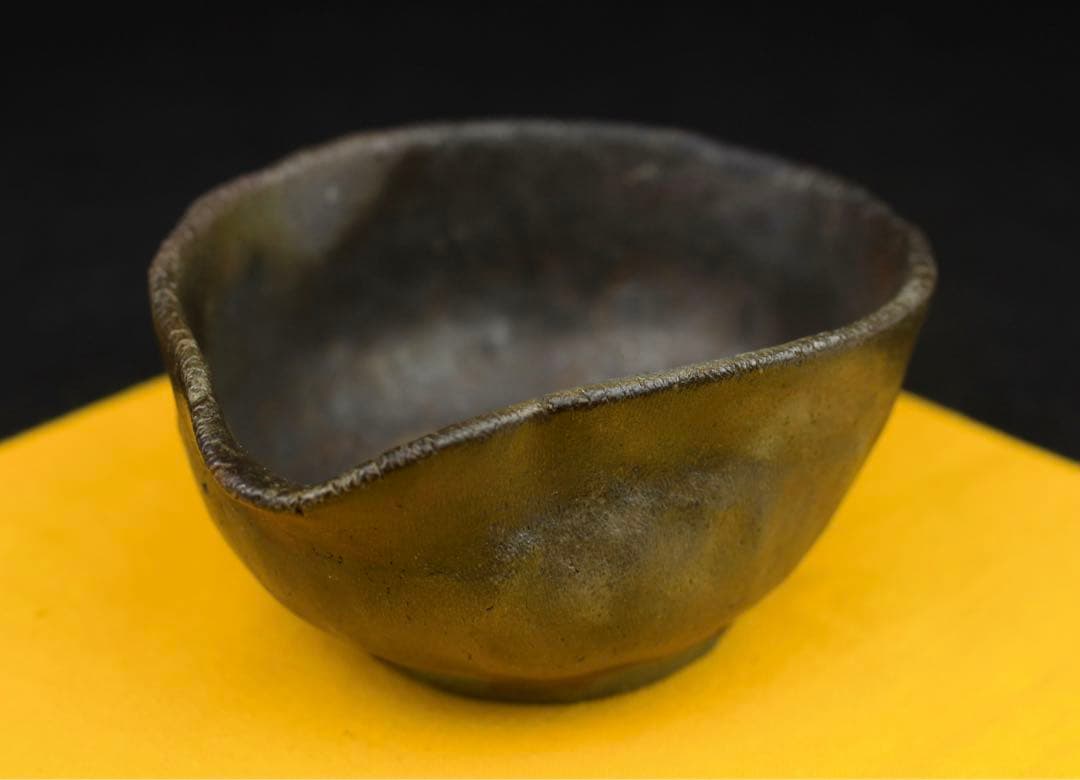 備前焼 森宝山作 宝山 希少 手造松の実摘み 宝瓶 急須