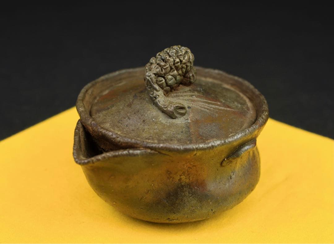 備前焼 森宝山作 宝山 希少 手造松の実摘み 宝瓶 急須