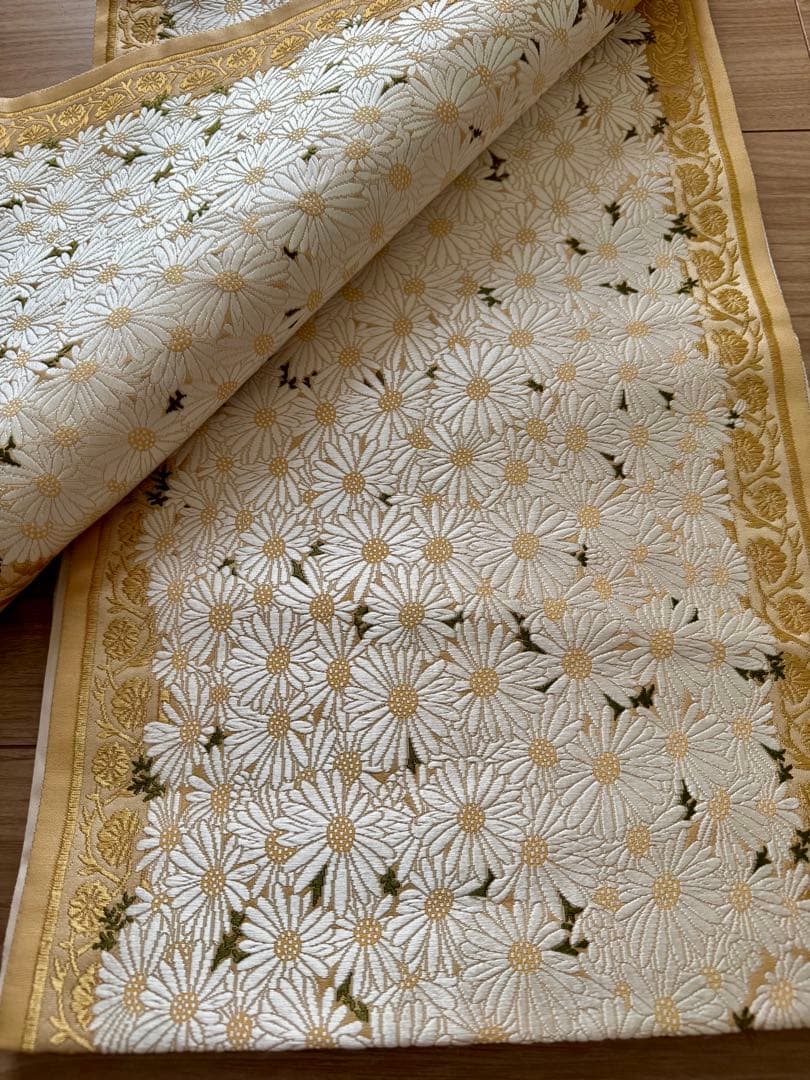 高級 袋帯 正絹 六通柄 山口弘躬 献上木春菊 唐織 金糸使用 山口美術織物