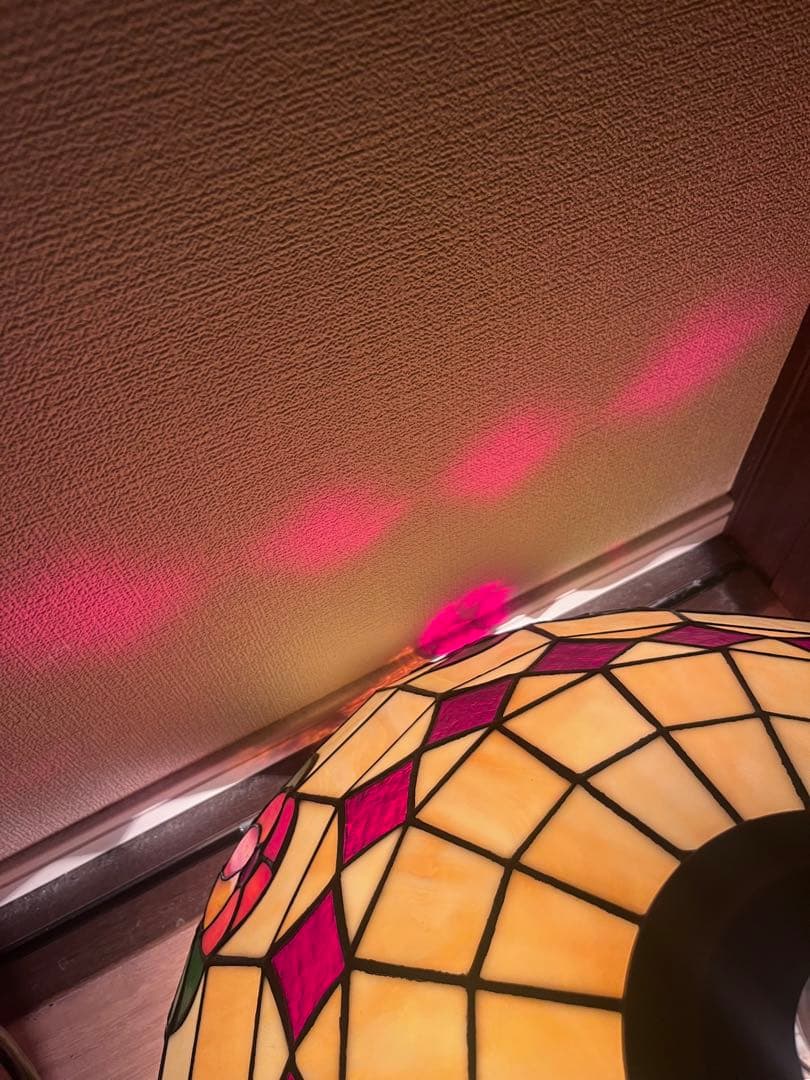 ステンドグラス風　ペンダントライト　照明　昭和レトロ　ステンドグラス