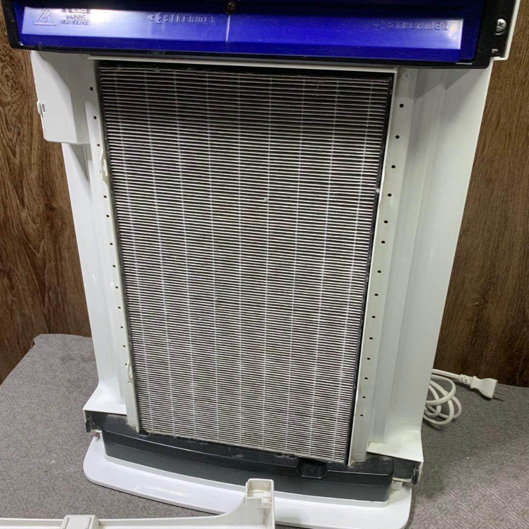 I104 ダイキン 空気清浄機 KAFP085A4 2018年製