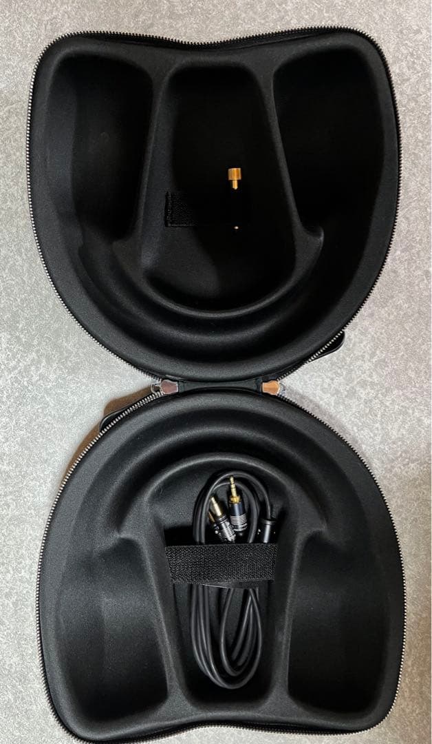 ヘッドホン FOCAL CLEAR MG PRO