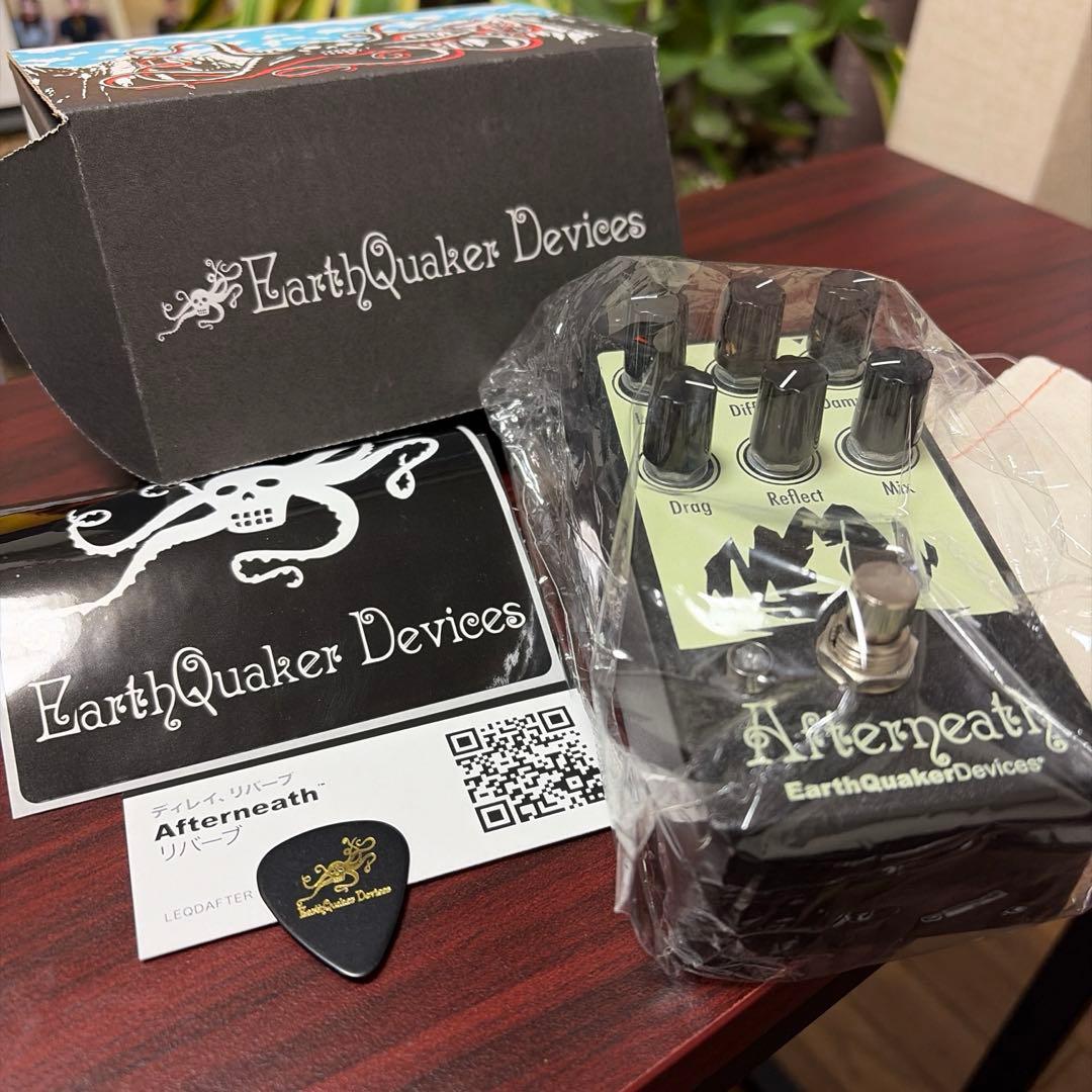 ギター EarthQuaker Devices Afterneath