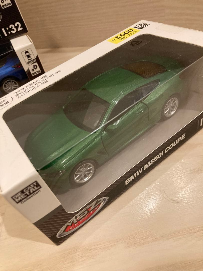ミニカー BMW M850i COUPE, FORD GT 2017, Z4 M40i