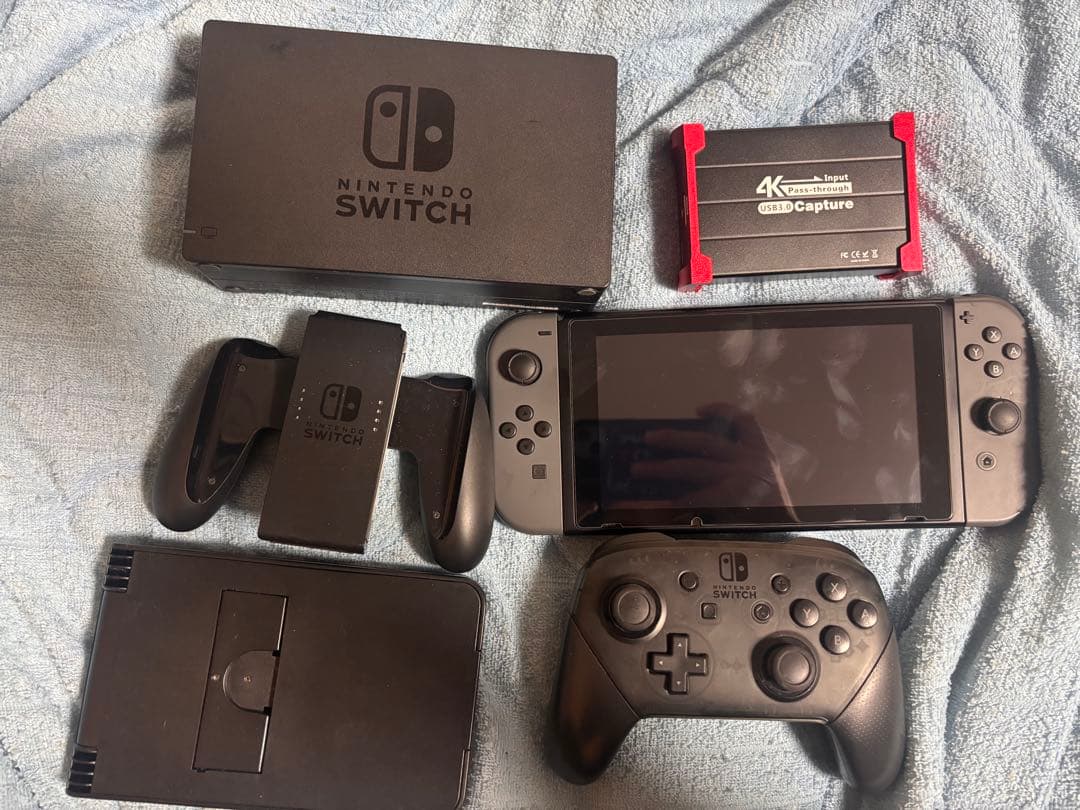 Nintendo Switch本体　キャプチャーボード、プロコン付き　欠品あり