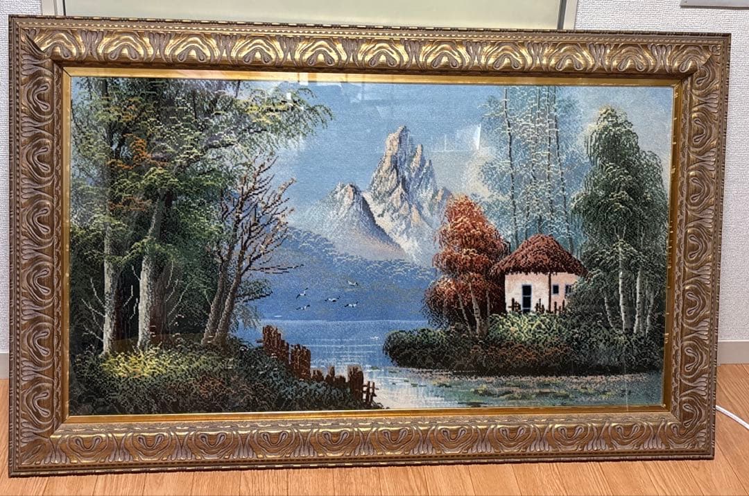 額入り絨毯　73×117 cm