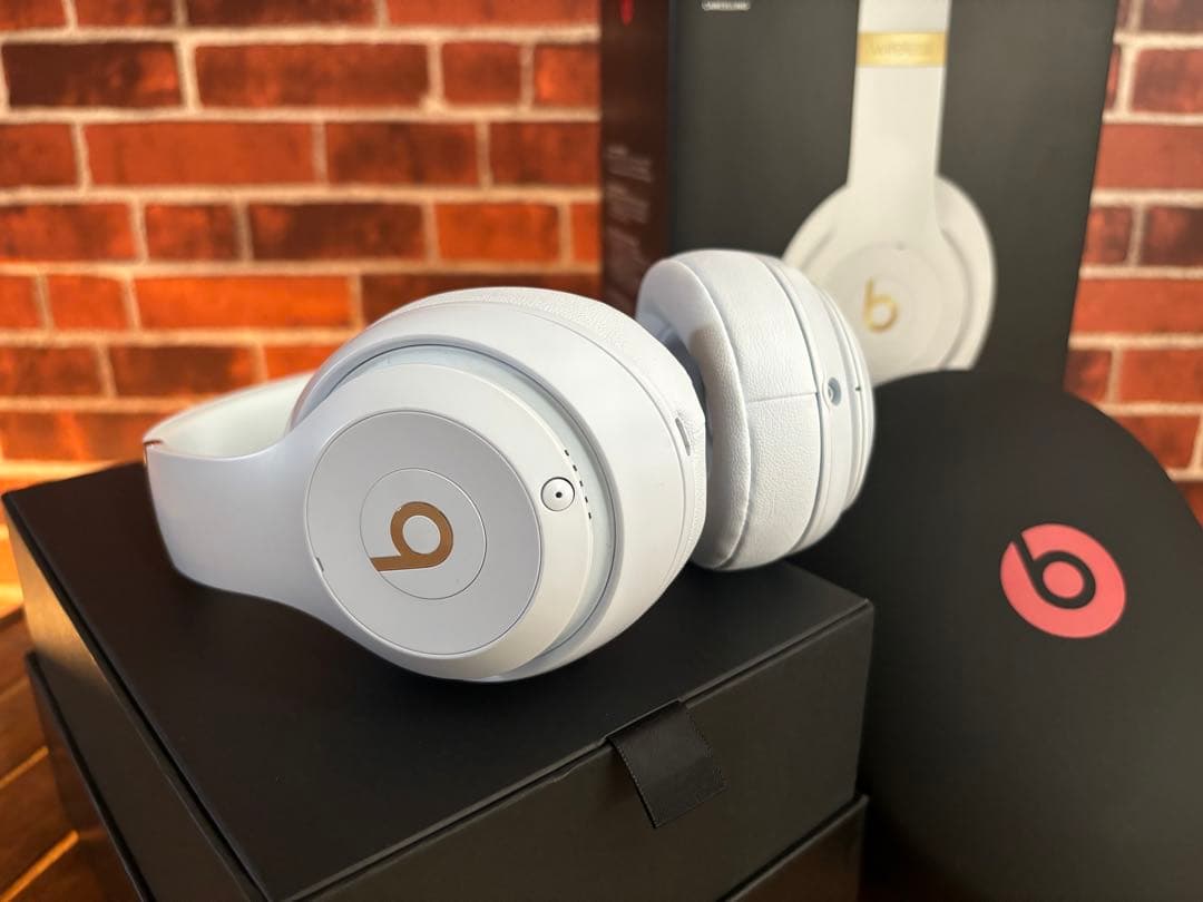 BEATS STUDIO3 WIRELESS ホワイト 2021年製