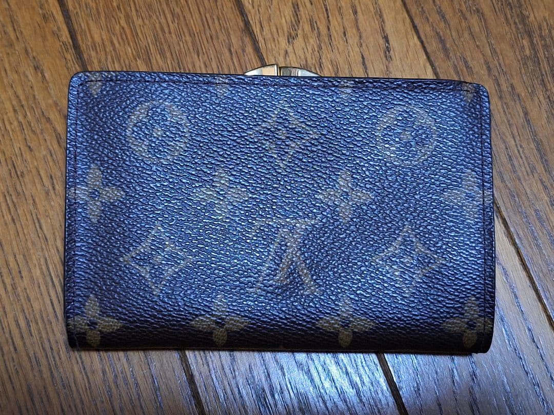 美品！LOUIS VUITTON ポルトフォイユ ヴィエノワ がま口二つ折り財布