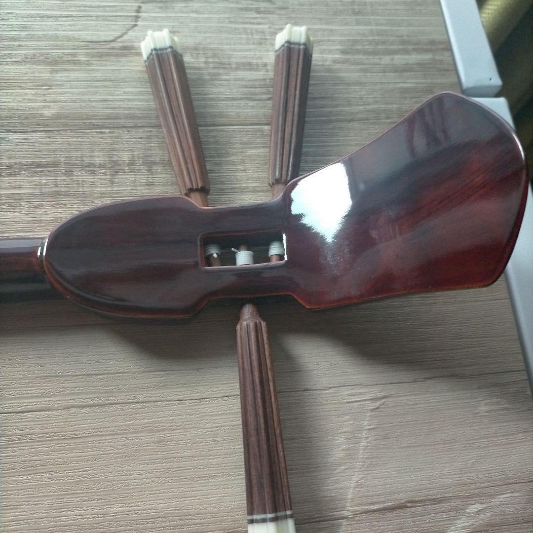 沖縄三線 本皮 三線 沖縄 皮破れなし 蛇皮 本蛇革 琉球 和楽器 弦楽器