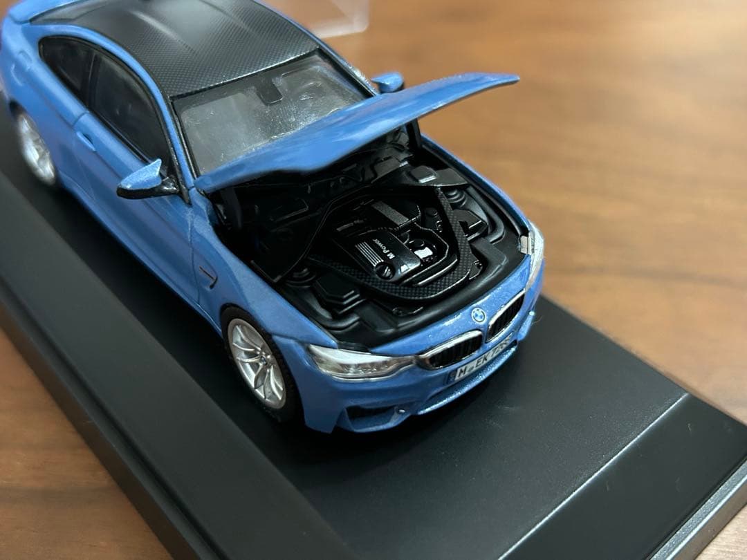 【希少】Minichamps BMW M4 クーペ(F82) 1/43 ブルー