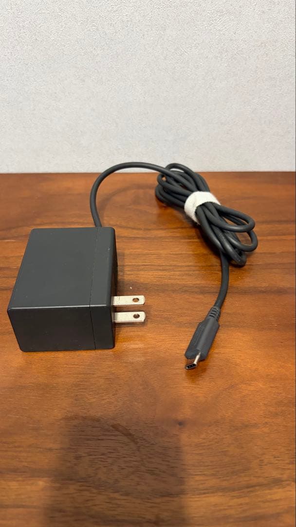 Nintendo Switch 本体+周辺機器　多言語対応