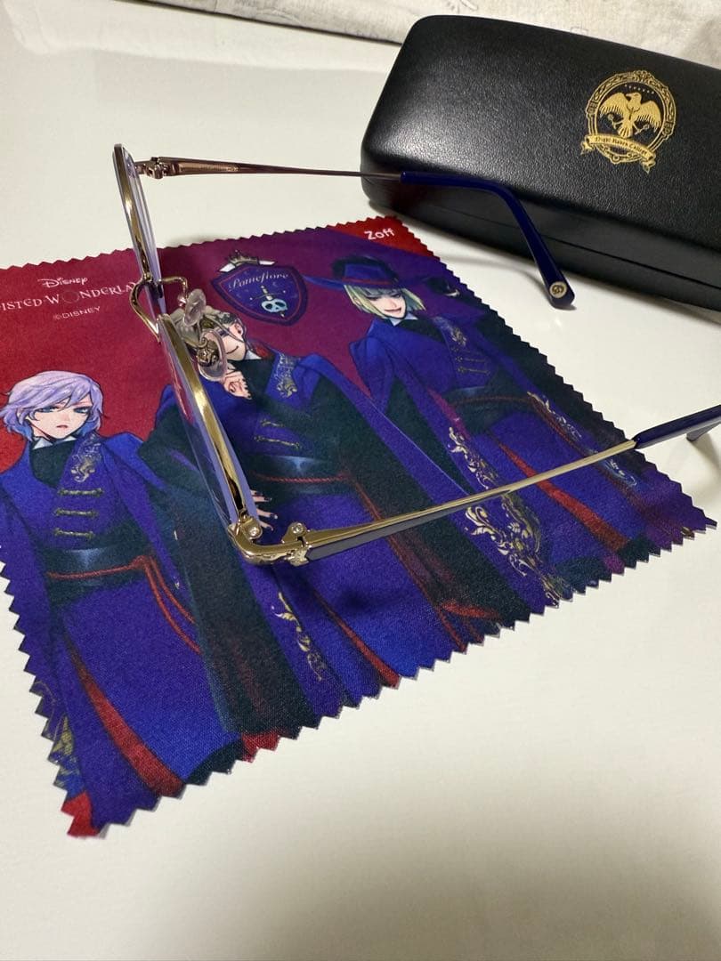 Disney ツイステッドワンダーランドzoffコラボメガネ(ポムフィオーレ寮)