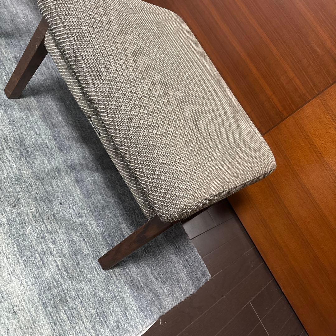 【美品、売切り値下げ】カリモク家具　スツール