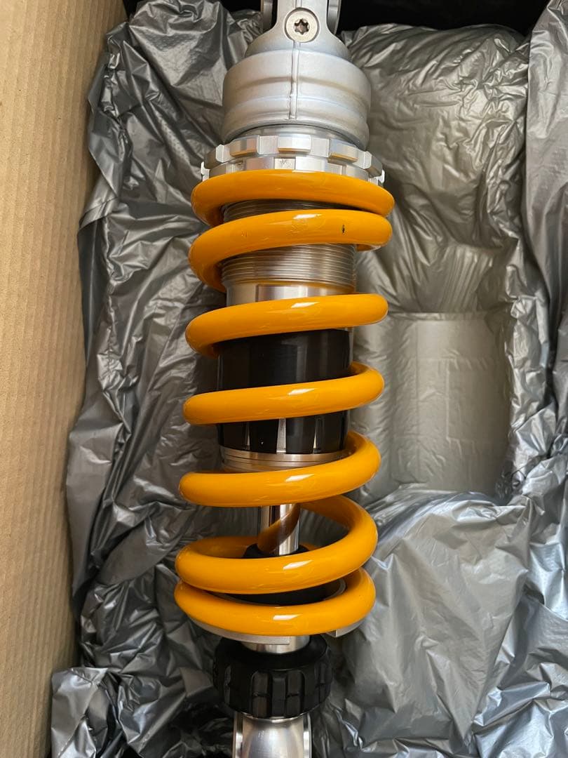 Öhlins サスペンション HO 424