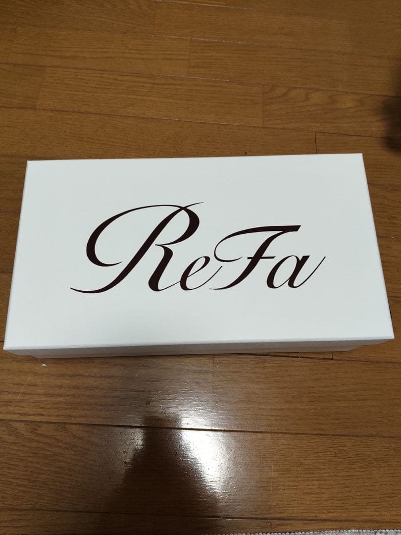 ReFa ドライヤー ホワイト 専用ボックス付き