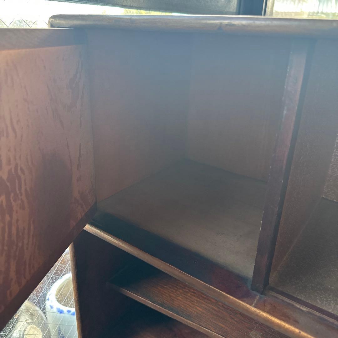 瞬間的お値下げ‼️ヴィンテージ　茶箪笥　アザミの絵が描かれていて素敵❣️