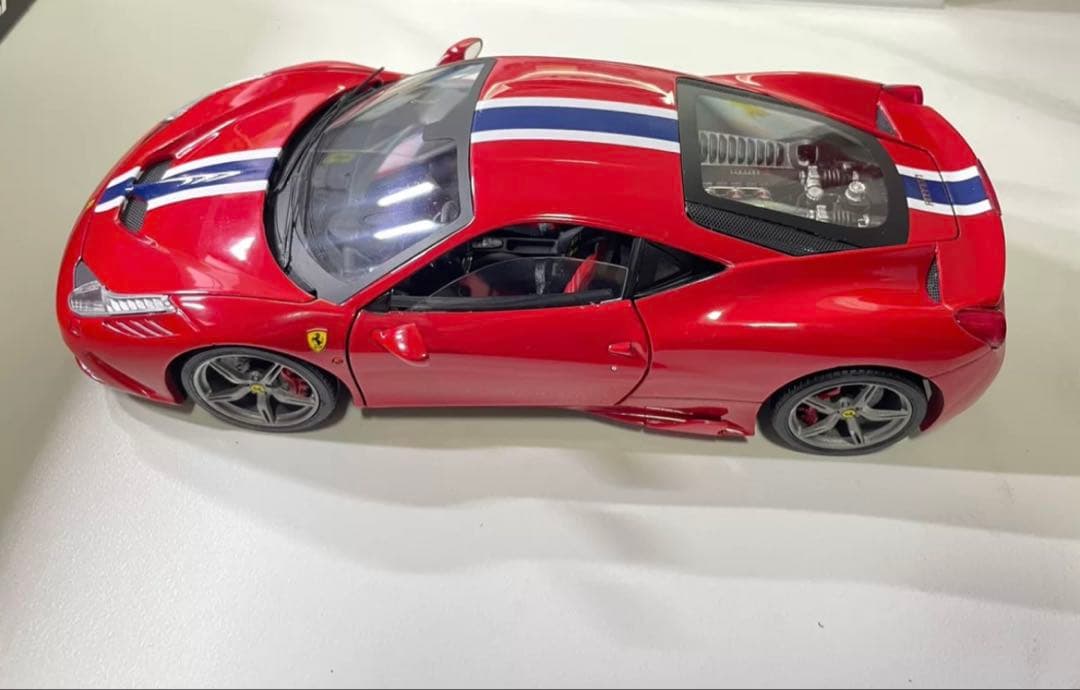 1/18 ホットウィール フェラーリ 458 スペチアーレ 京商 オートアート