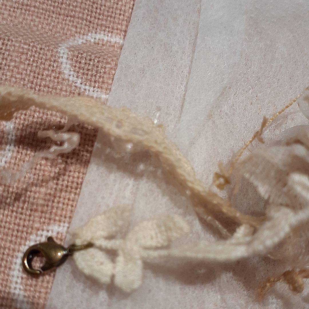 美品　エムスール　ヘアーアクセサリー　カチューシャ