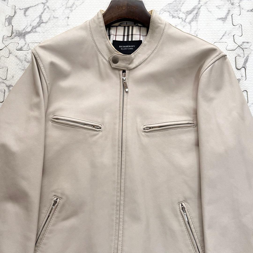 バーバリーブラックレーベル ノバチェック ライダースジャケット 羊革 アイボリー