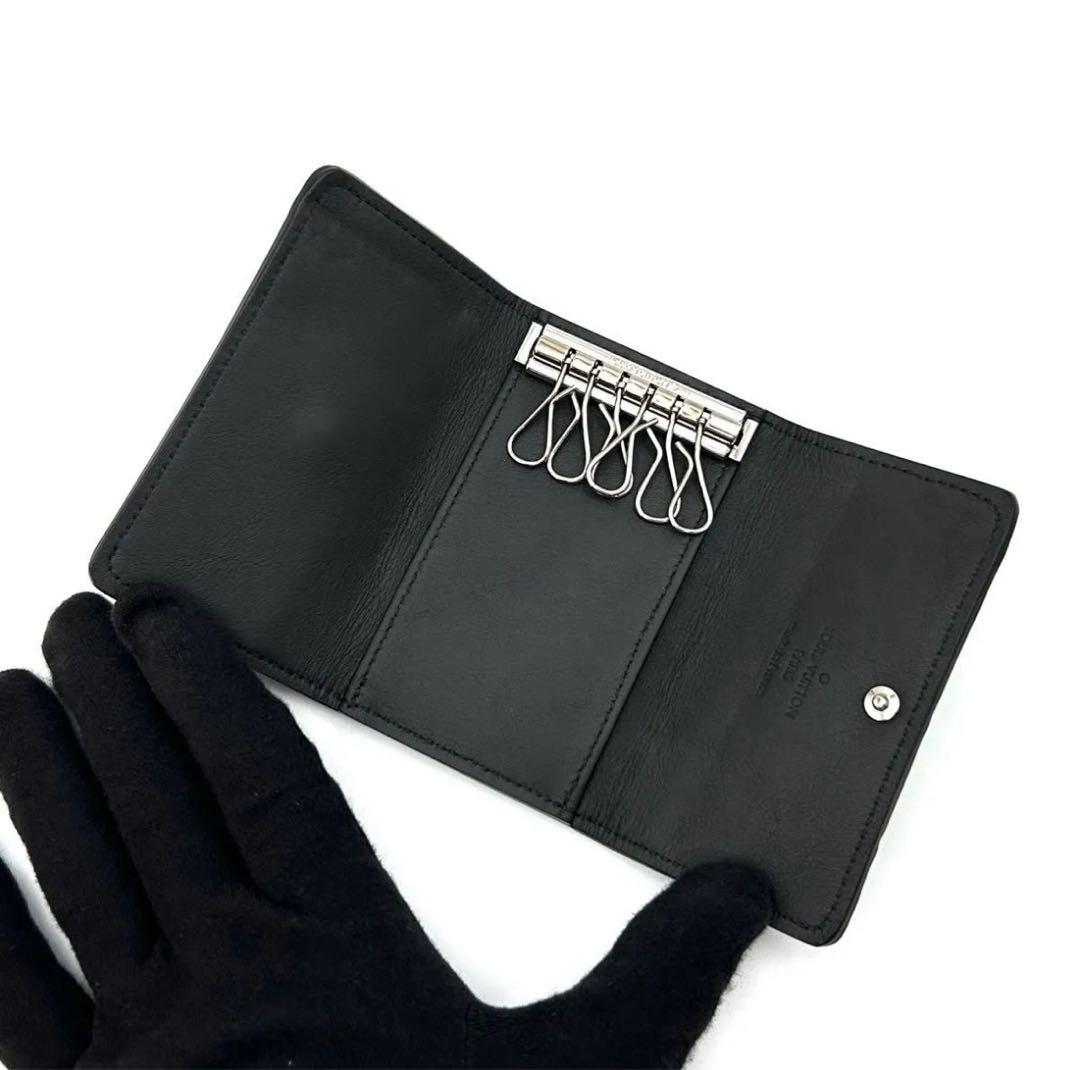 【美品】ヴィトン キーケース ミュルティクレ6 トリヨン ノワールブラック