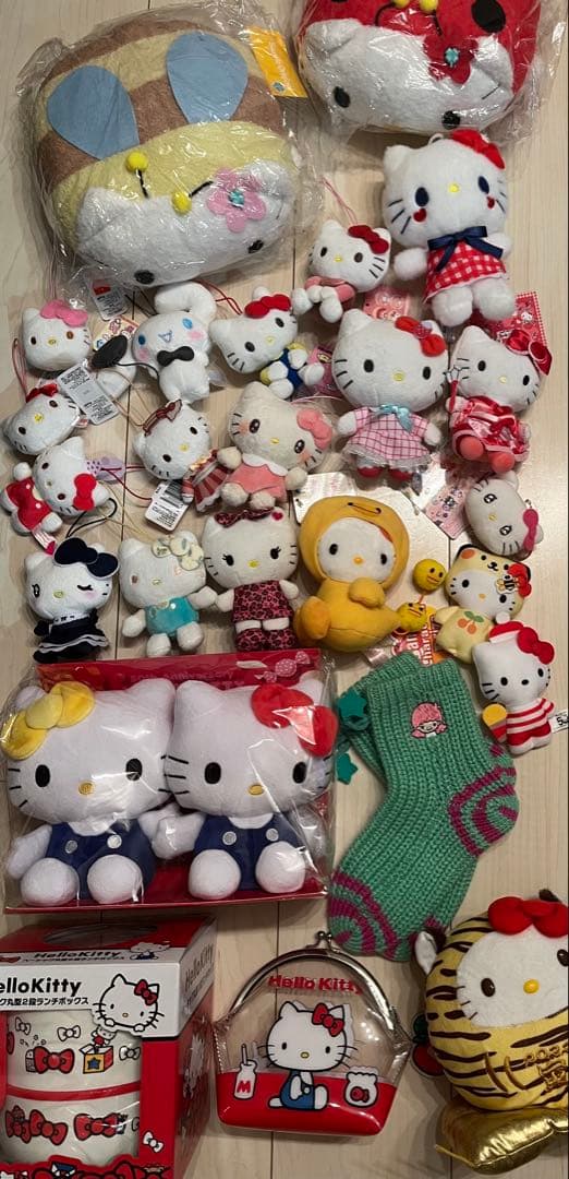 サンリオ キティ ぬいぐるみ マスコット ハローキティ 大量 まとめ売り 雑貨
