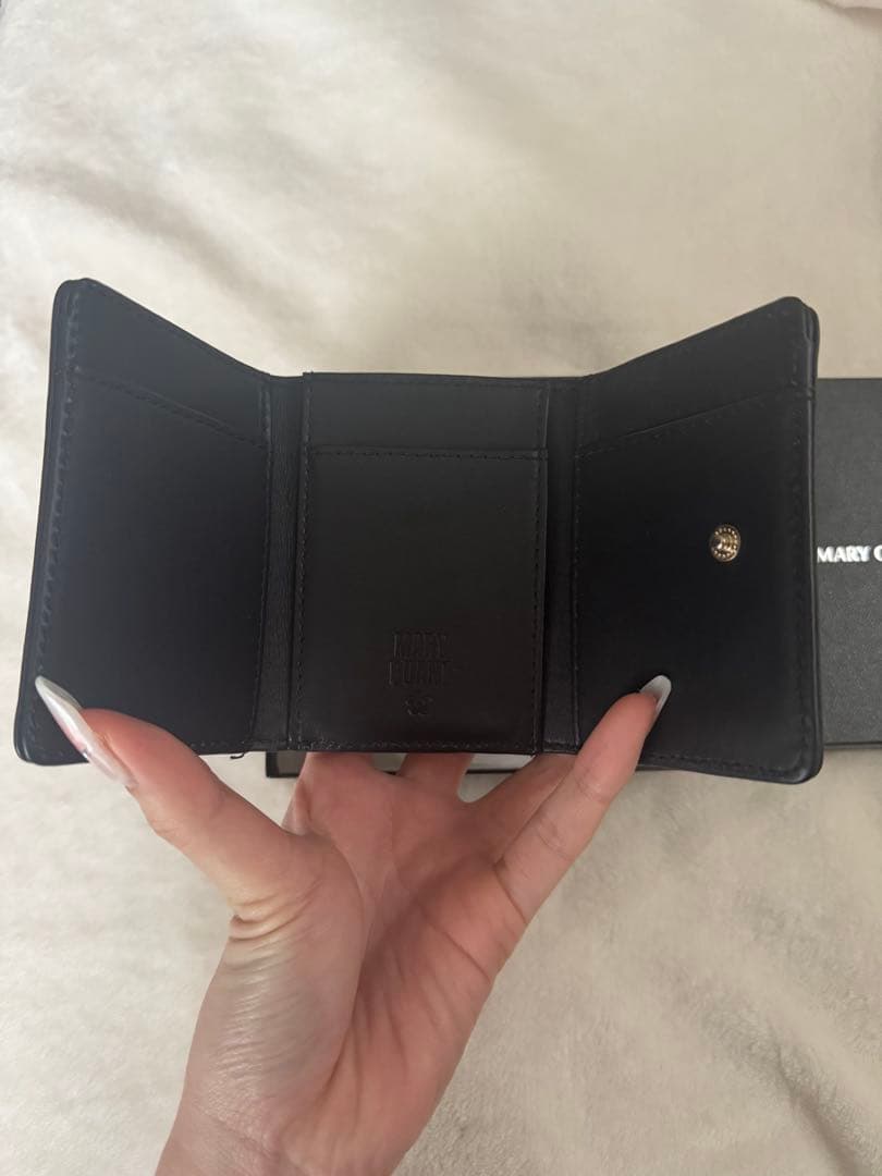 MARY QUANT ブラック 三つ折り財布　デイジーパール