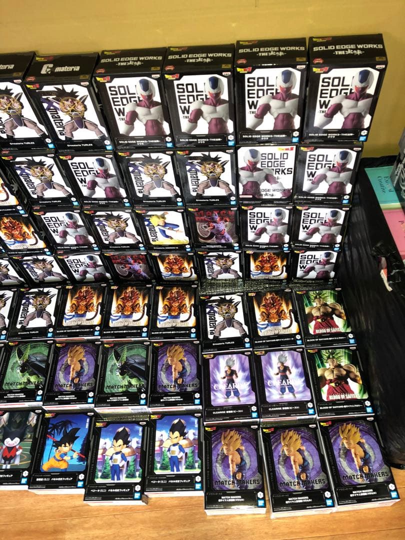 ドラゴンボール　フィギュア　ブロリー　ゴジータ　クウラ　フリーザ　ターレス63個