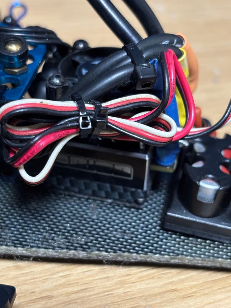 S*O様 タミヤ F103 F1