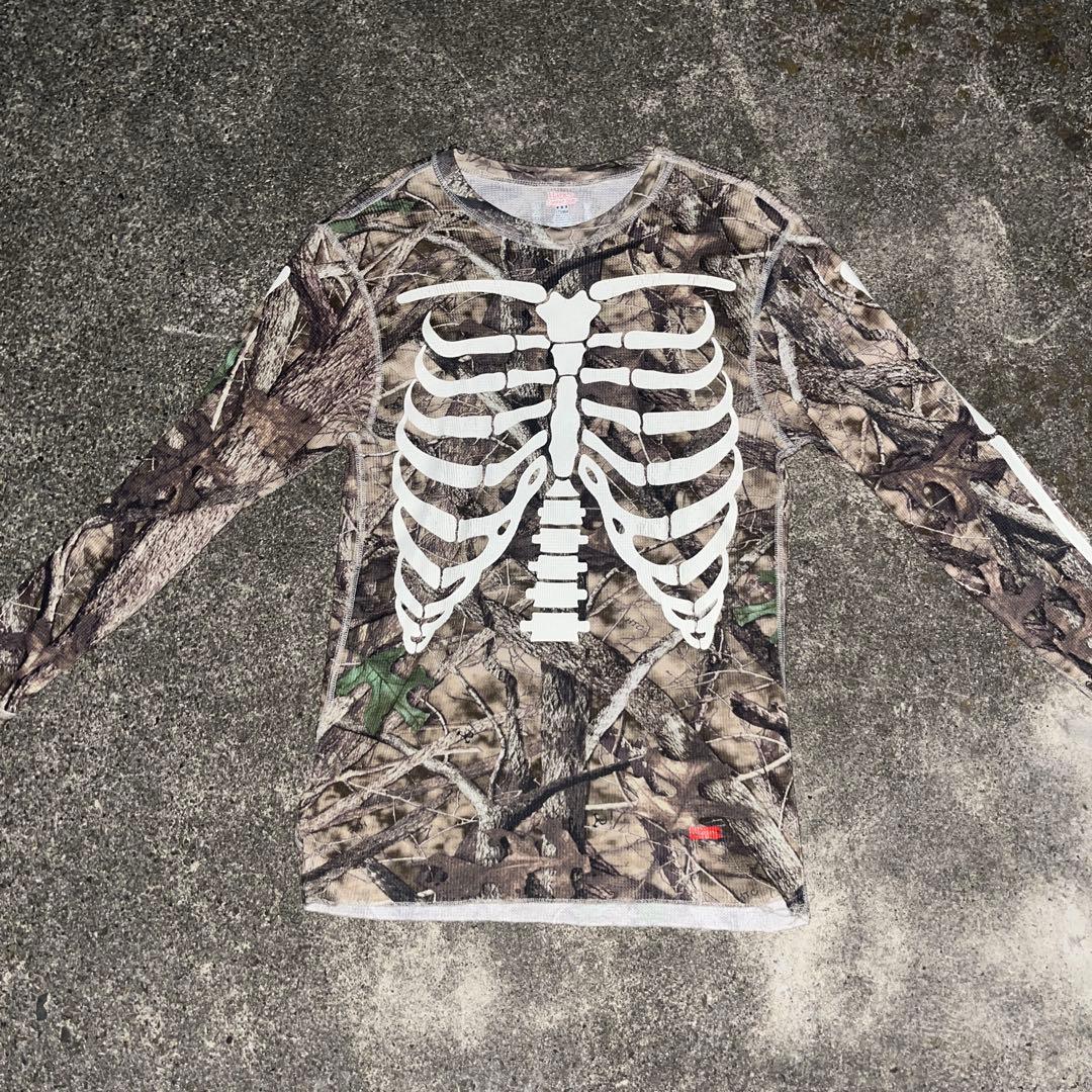 supreme Hanes ボーンT