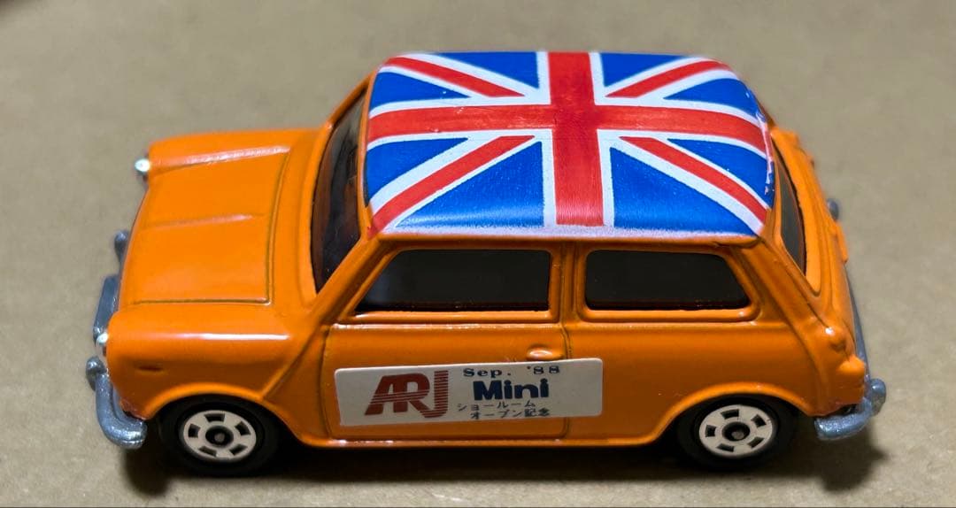 トミカ ミニクーパー ARJ ローバージャパン