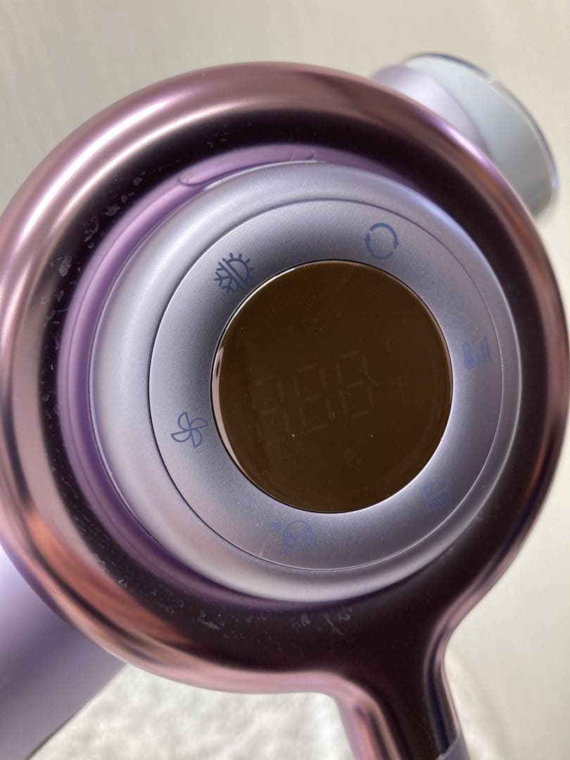 BISARA PROハンズフリースタンドドライヤー