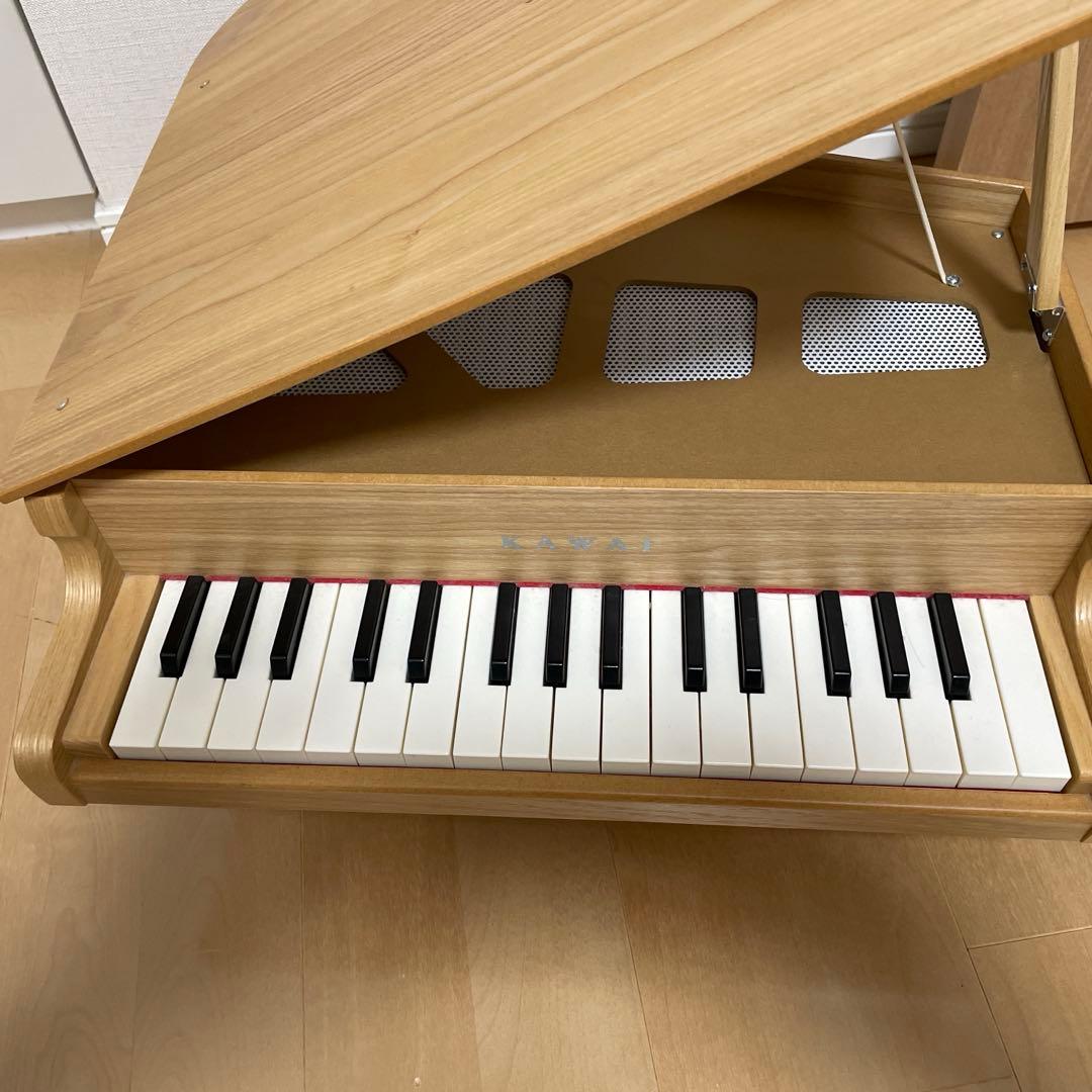 河合楽器製作所　KAWAI グランドピアノ　ナチュラル