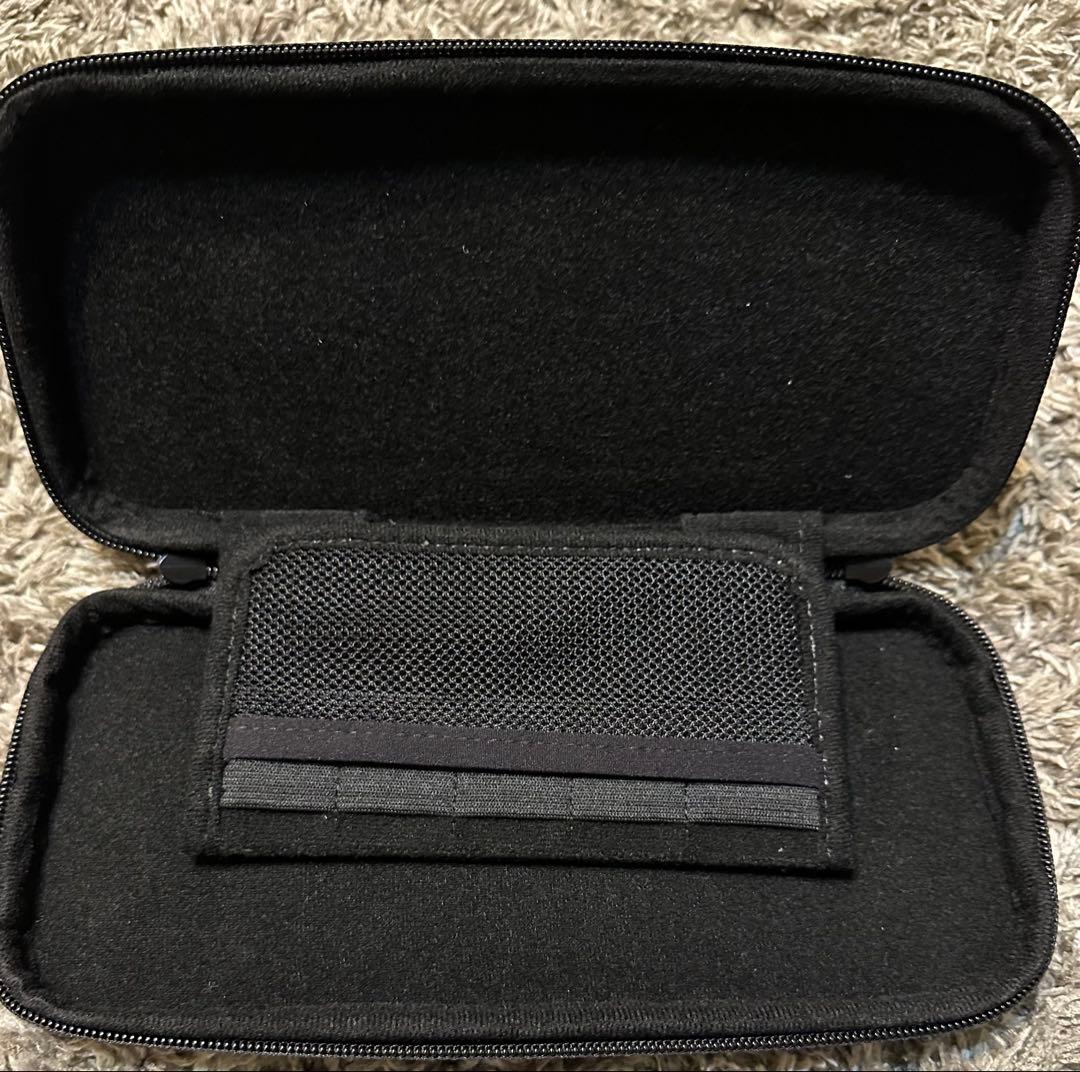 Nintendo switch 本体　ケース付き