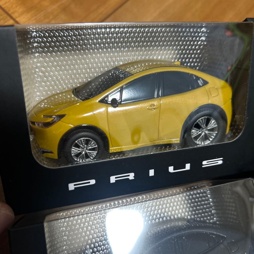 トヨタ　プリウス　ミニカー プルバック　８台
