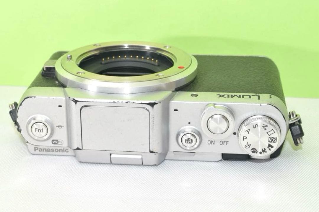 Panasonic GF7 ☆送料無料☆