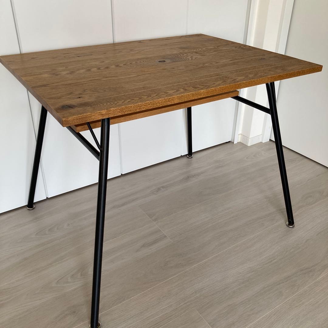 モモナチュラル　木製ダイニングテーブル