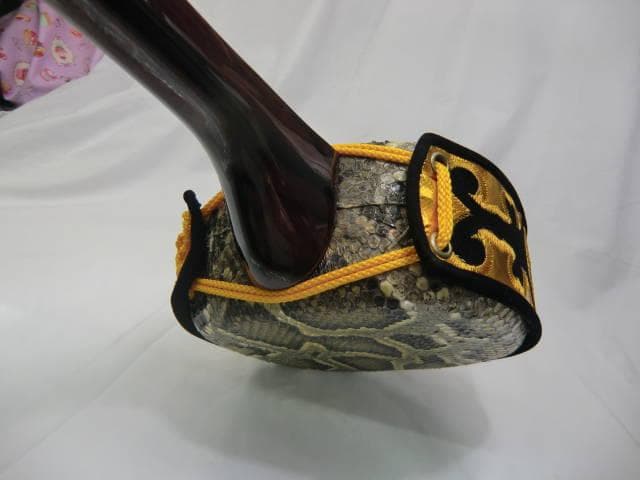 新品未使用(送料無料)79.800円　盛嶋開鐘蛇皮強化張チーガに縞黒檀棹セット