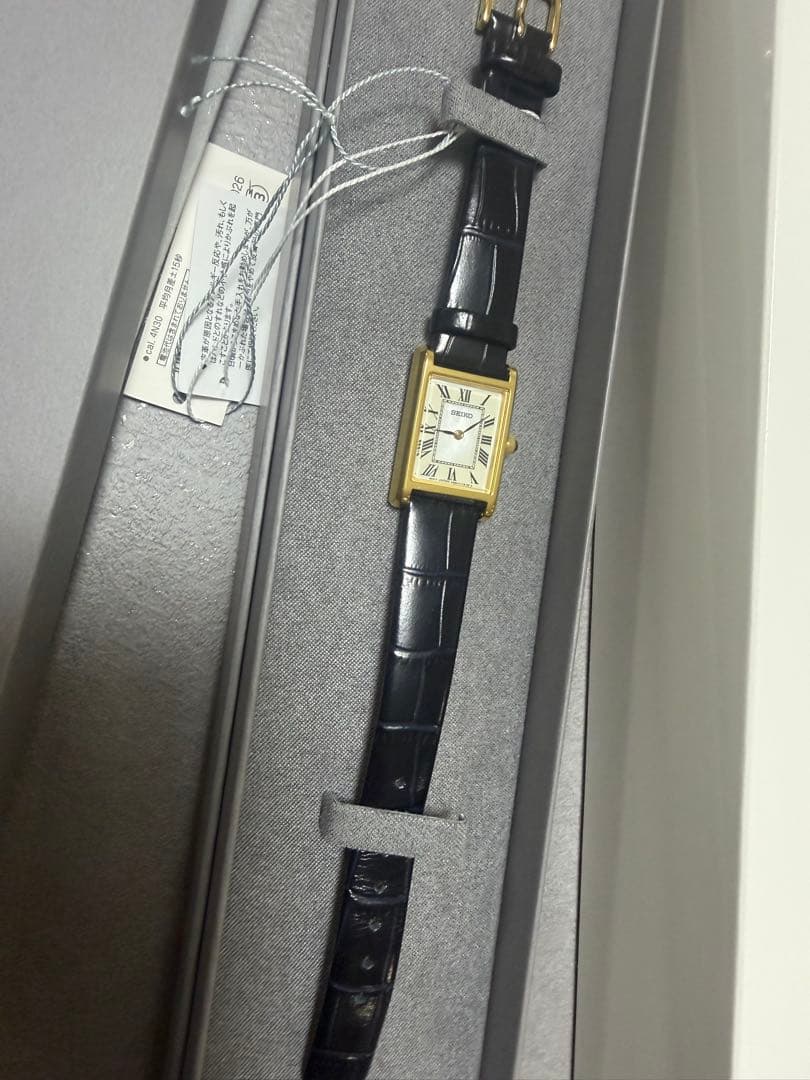 セイコー　ナノユニバース　SSEH026 ブラック　ゴールド　腕時計