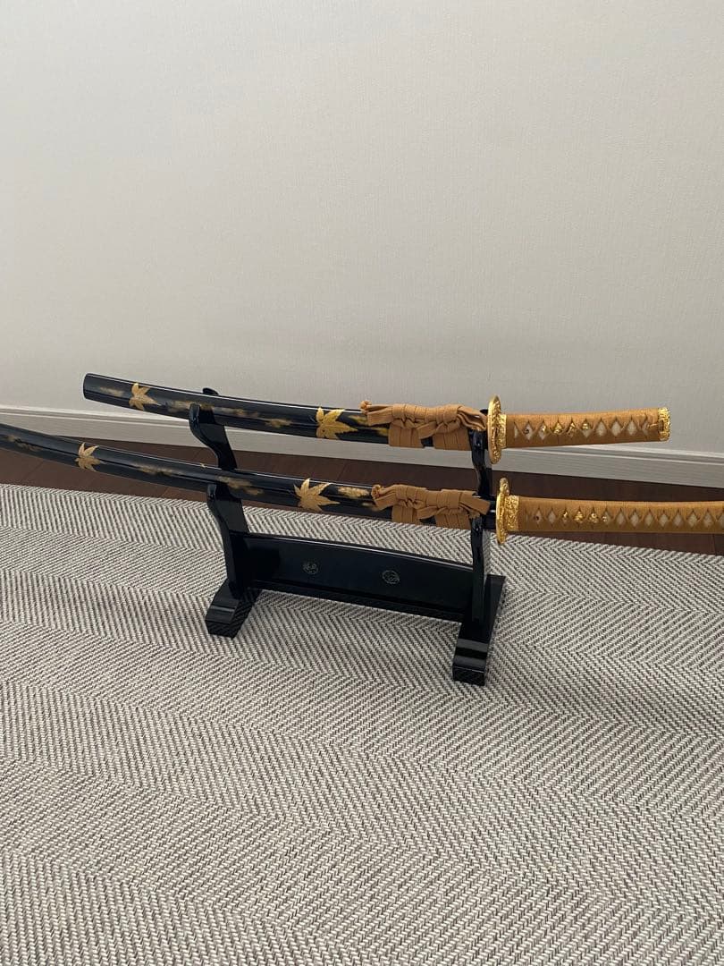 黒金装飾の刀 2本セット