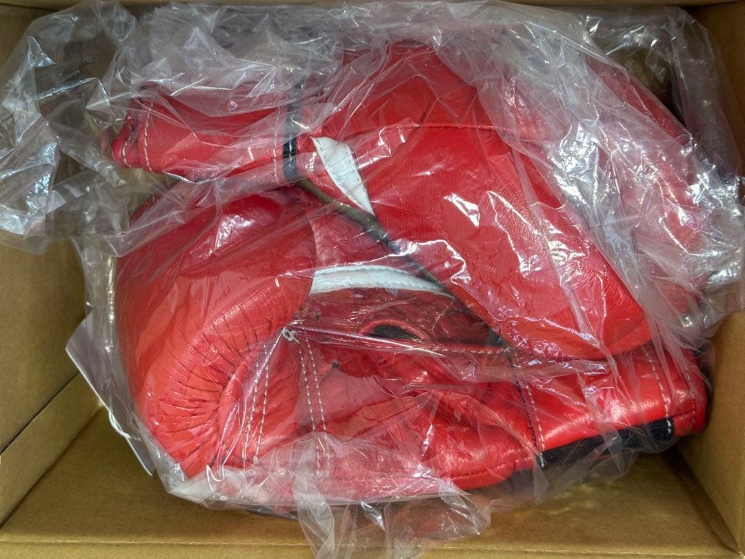 winning ウイニングボクシンググローブ8oz 箱付き　美品　マジックテープ