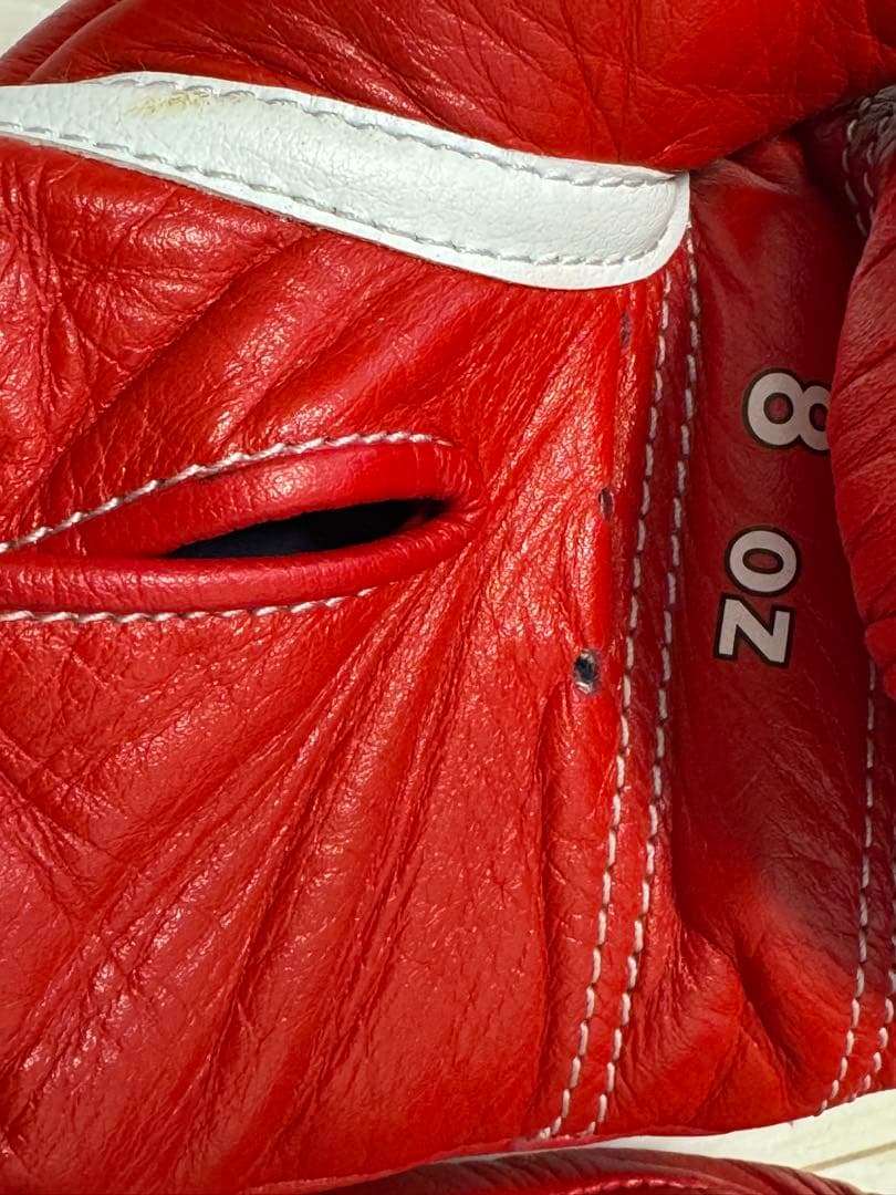 winning ウイニングボクシンググローブ8oz 箱付き　美品　マジックテープ