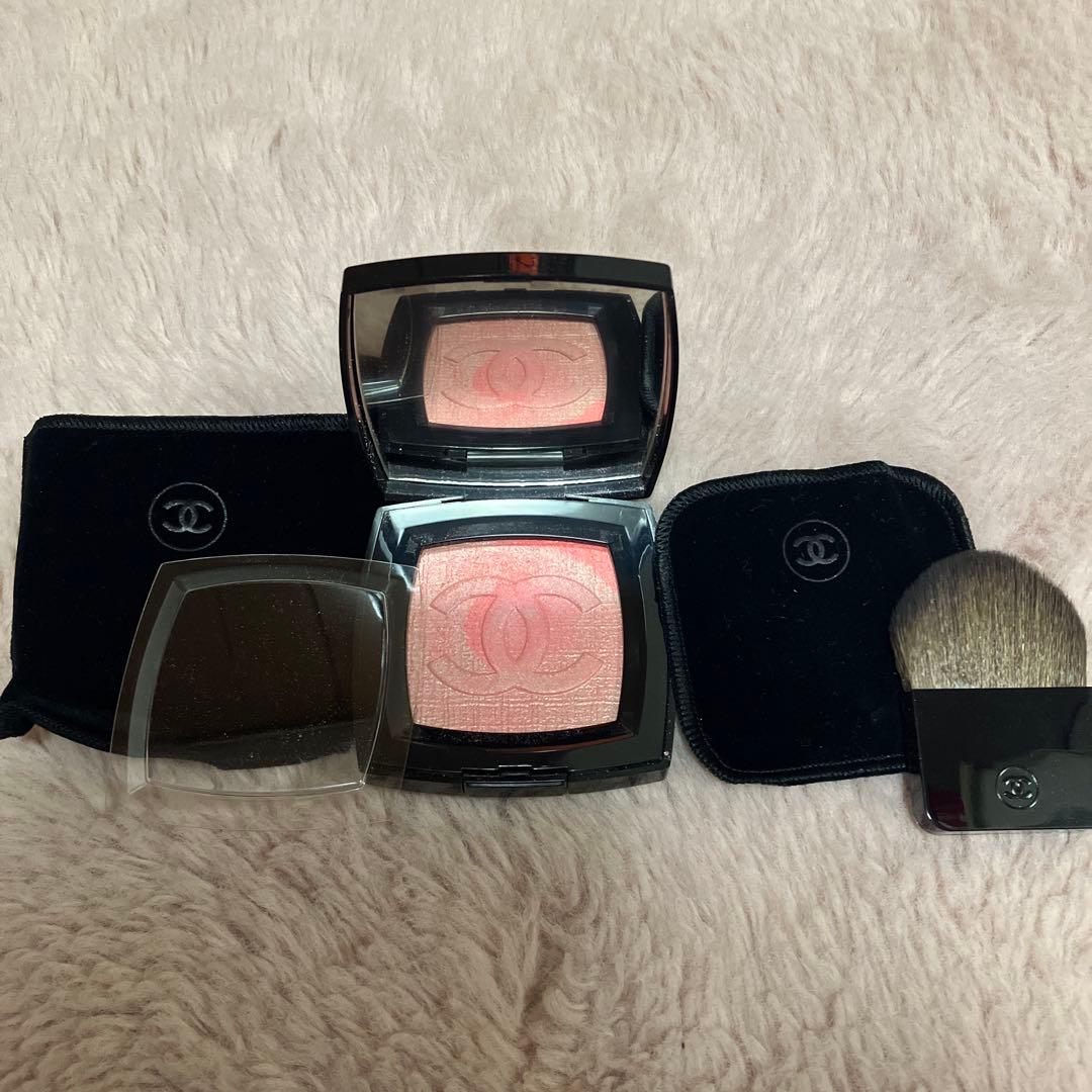 シャネル　ファンテジー ドゥ シャネル　（チークカラー）