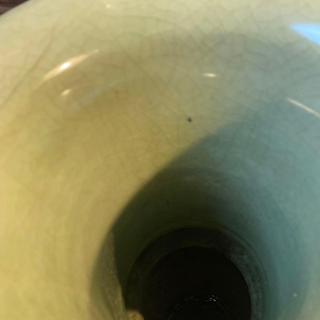 専用　中国古玩　陰刻草花文青磁花瓶